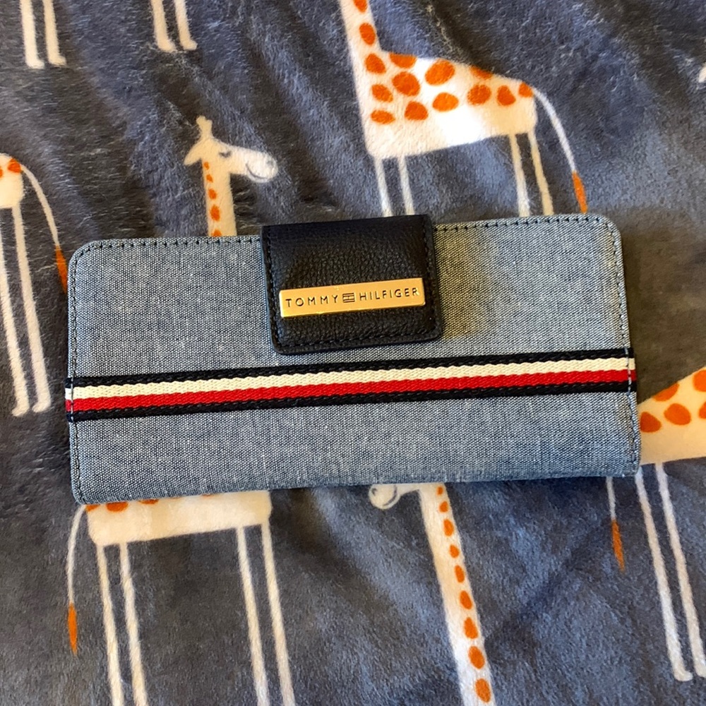 Tommy Hilfiger denim wallet